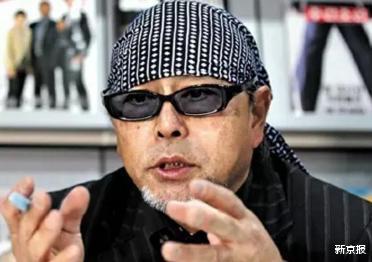 如何在篮球冬令营中加强体能训练?_1